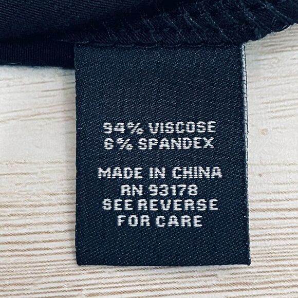 NWT Premise XL Black Short Sleeve V-Twist Neck Drape Front Top - Picture 9 of 12